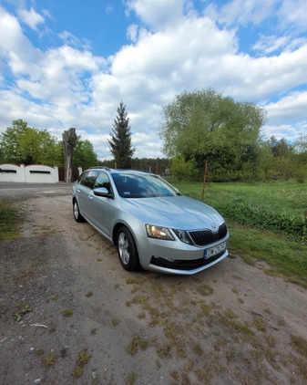 Skoda Octavia cena 46900 przebieg: 175000, rok produkcji 2018 z Mosina małe 191